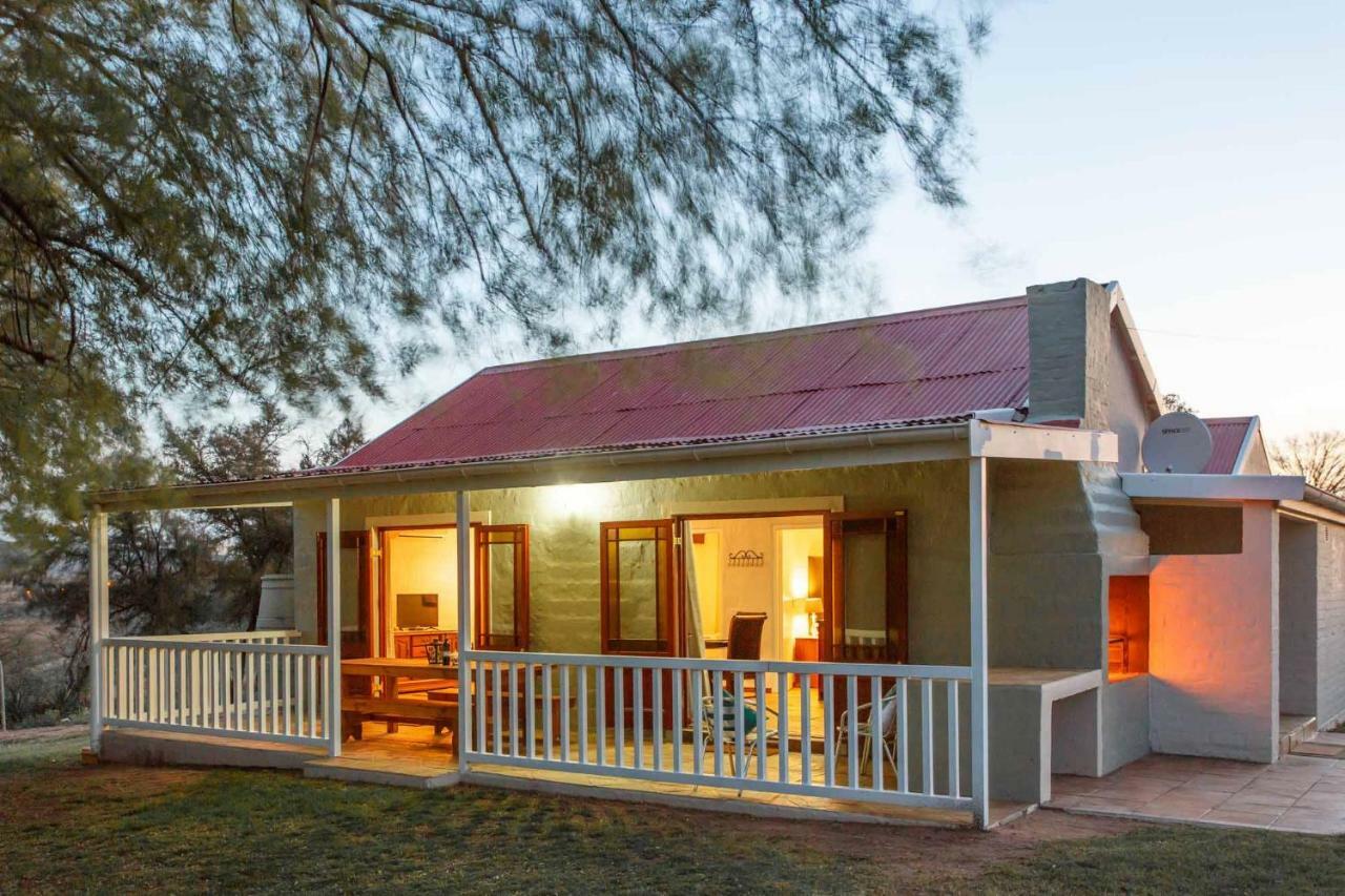 Hazenjacht Karoo Lifestyle - Spitzkop Apartment Oudtshoorn Exterior foto